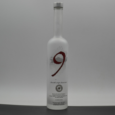 Material do colarinho Vidro Impressão personalizada Espiritos congelados garrafas de vodka Ciroc 700ml 750ml