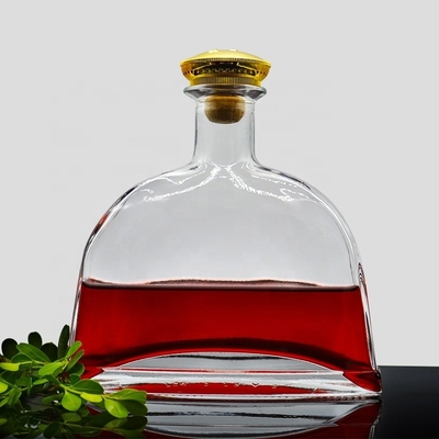 Elegante Vidro Vodka Gin garrafa 500ml 750ml 1000ml Volume para Custom Glass garrafa