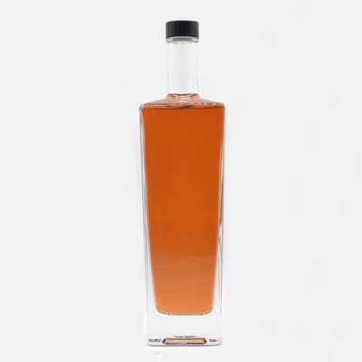 Material de vidro de pedra alta 700ml 750ml Rum Vodka Whiskey Tequila Garrafa de vidro com cortiça