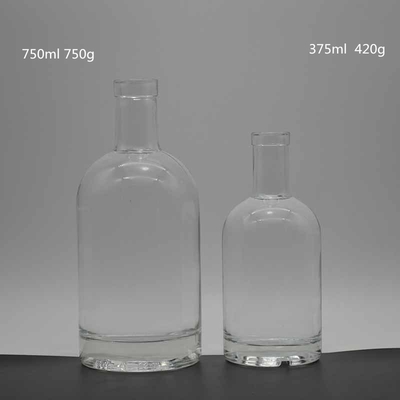 Garrafa de vodka de 750 ml com textura congelada e material de vidro branco cristalino