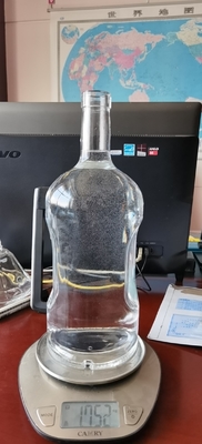 Garrafa vazia de vidro Super Flint personalizada para 1750 ml de Whisky Spirit na Califórnia