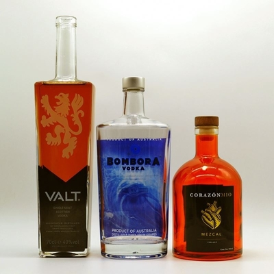 Garrafas de vidro transparentes e vazias de 375 ml, 500 ml, 700 ml, 750 ml e 1000 ml para bebidas espirituosas