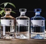 Tipo de vedação de cortiça 750 ml garrafas de vidro vazias para licor de luxo em material de super flint