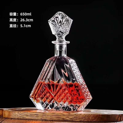 500 ml/650 ml/700 ml/800 ml Decanter de Vinho de Vidro Branco Cristalino para Vodka Brandy de Alta Qualidade