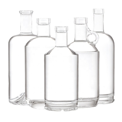 750 ml garrafas de vidro de álcool aceitável OEM/ODM para rótulos metálicos Rum Whiskey Vodka
