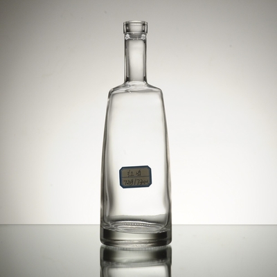 Super Flint Material de vidro Vidro Vodka Brandy Rum garrafa de licor para mulheres Corpo em forma