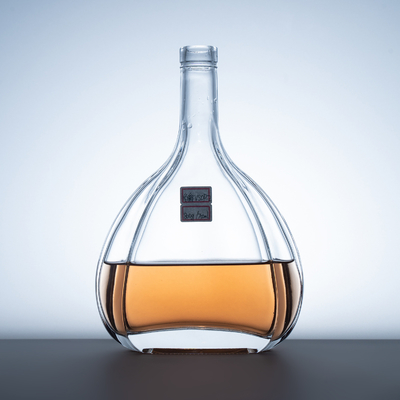 Material do corpo Super Flint Glass Brandy XO Mini Champagne Cylinders com Maple Leaf