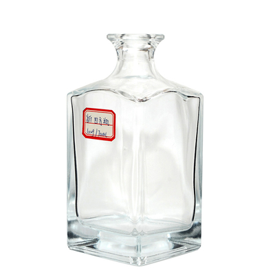 Capacidade personalizada 100-1000ml garrafa de vidro quadrado claro spray para suprimento de uísque