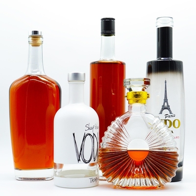 1000ml 750ml 700ml 500ml garrafa de vidro personalizada para licor vodka gin uísque padrão CE