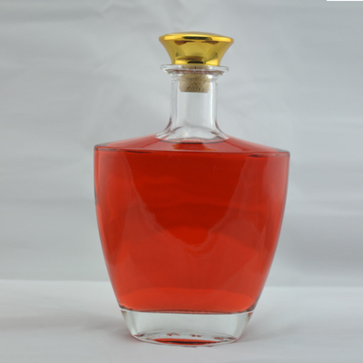 750 ml de garrafas de álcool personalizadas de material de vidro Super Flint Garrafa de vidro de brandy com cortiça