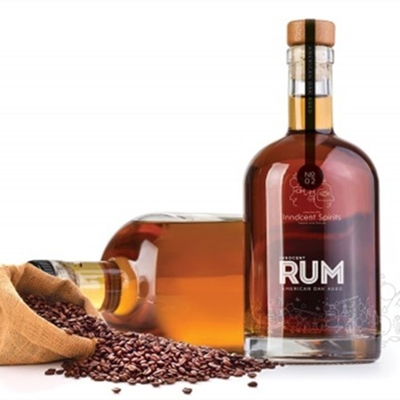 Superfície de Estampagem a Quente Garrafas de vidro para Vodka Gin Spirit 500 ml 1Liter