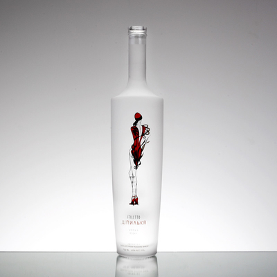 Garantia do Comércio Material de vidro de pedra alta 750ml garrafa de vodka clara para grande evento