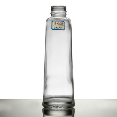 Material do colarinho Material de vidro Super Flint Garrafa de vidro 4.5L para Vodka Gin Whiskey