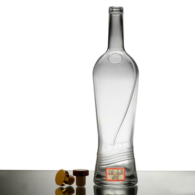 Material do colarinho Material de vidro Super Flint Garrafa de vidro 4.5L para Vodka Gin Whiskey