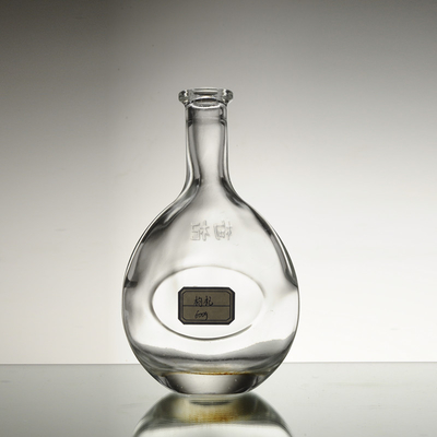 700 ml Super Flint Material de vidro garrafa de uísque para vodka clara