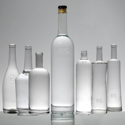 Impressão em tela Tipo de vedação de tampa de vidro Garrafas de vodka para bebidas alcoólicas de OEM