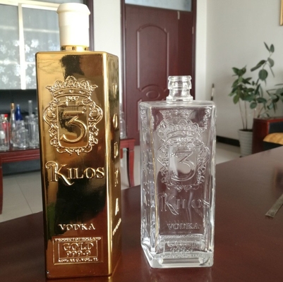 Botella de vidro personalizada de 750 ml/500 ml para bebidas alcoólicas Embalagem Tipo de vedação de tampa desligada
