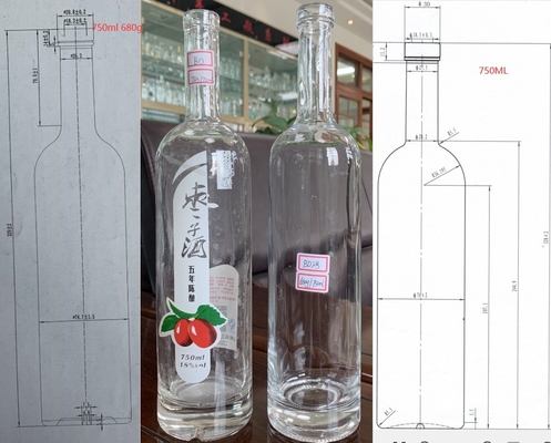 Garrafa de vidro para bebidas industriais de 750 ml com superfície de spray de cor e decalque