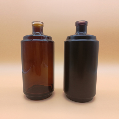 Tipo de vedação CROWN CAP Super Flint Wine Glass Bottle em material branco cristalino