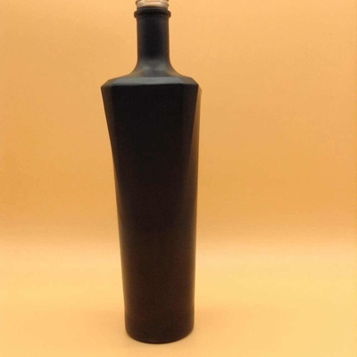 Tipo de vedação CROWN CAP Super Flint Wine Glass Bottle em material branco cristalino