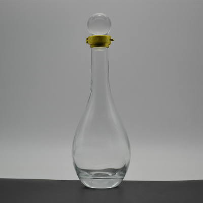 Garrafas de vidro de vodka Ciroc de 750 ml transparentes com design transparente