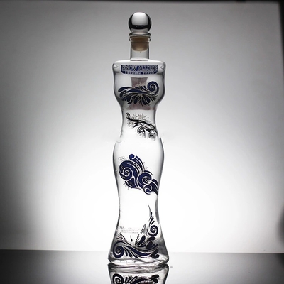 Whisky Custom Design Garrafa de vidro 750ml Flip Top Vodka garrafa com expedição expressa
