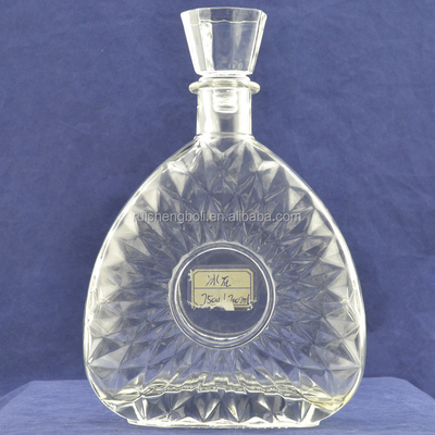 Garrafa de Vodka de vidro transparente feita na Ucrânia com design congelado no CIF