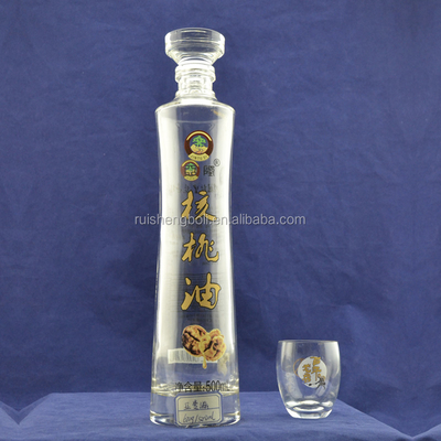 Garrafa de Vodka de vidro transparente feita na Ucrânia com design congelado no CIF