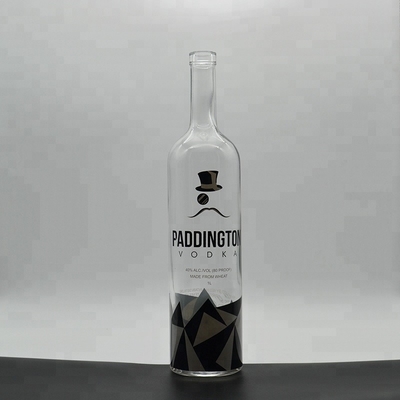 Super Flint Glass Collar 750ml garrafas de vodka com parafuso Top Tipo de vedação na promoção