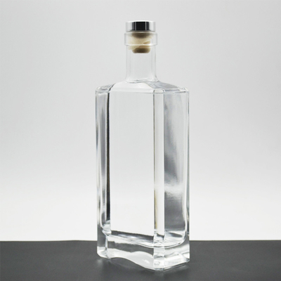 375ml 500ml 700ml 750ml Garrafa de Gin Verde Quadrado para bebidas espirituosas personalizadas em verde