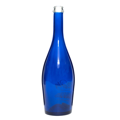 Material do colarinho Super Flint Glass 700ml garrafas de crânio para bebidas como vodka e uísque