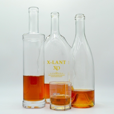 Garrafa de álcool em vidro de alta capacidade de bebidas alcoólicas/alcoólicas/XO/brandy com tampa de vidro de super-flint