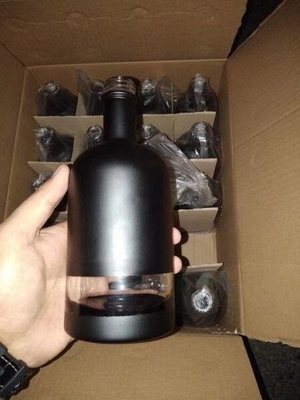 Eletroplatação de garrafa de vidro gravada de design personalizado para vodka/brandy/whiskey 500ml 700ml
