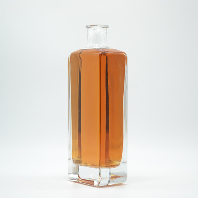 Garrafa de vidro quadrada personalizada para bebidas alcoólicas Gin Tequila Vodka 750ml/700ml/500ml