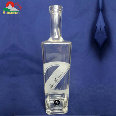 700 ml 750 ml Super Flint French Square Glass Bottle para álcool Padrão certificado SGS