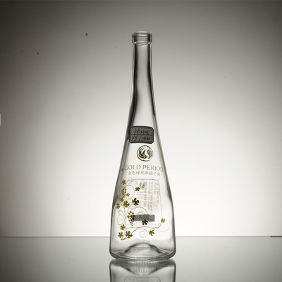 750 ml de garrafa de vidro transparente Vodka com material de vidro de pedra e tipo de vedação de cortiça