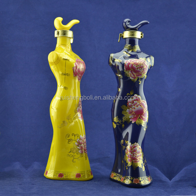 Garrafa de tequila em forma de mulher clara Garrafas de vidro únicas para bares e restaurantes