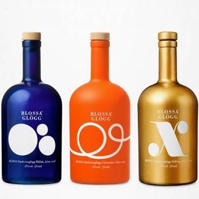 Fornecido gratuitamente 1000 ml de forma clara água branca gelada vodka garrafa redonda para água torcer tampa