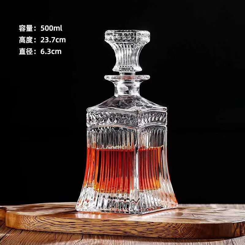 500 ml/650 ml/700 ml/800 ml Decanter de Vinho de Vidro Branco Cristalino para Vodka Brandy de Alta Qualidade