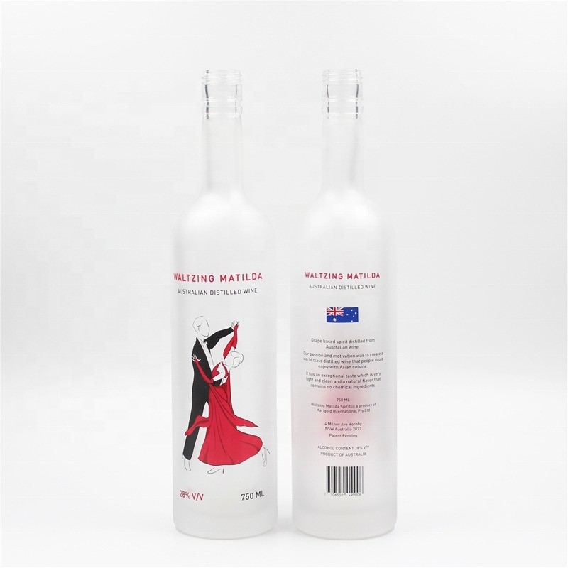 Custom 700ml 750ml garrafa de vidro para gin rum uísque vodka e mais bem-vindos pedidos OEM