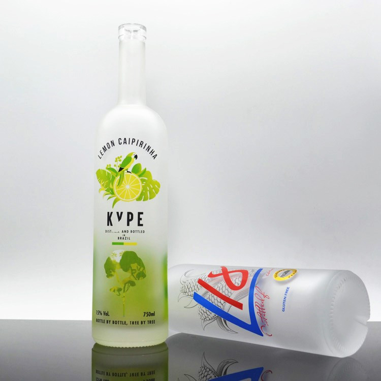 Bebidas industriais Garrafa de vidro vazia com rolha de cortiça 375 ml 500 ml 750 ml