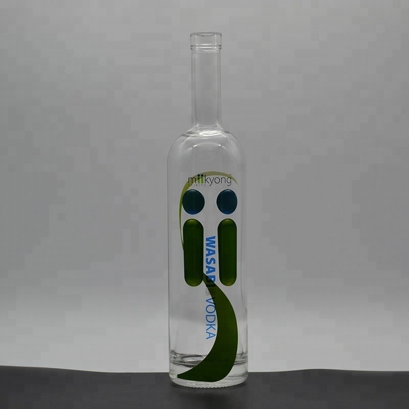 Super Flint Glass Collar 750ml garrafas de vodka com parafuso Top Tipo de vedação na promoção