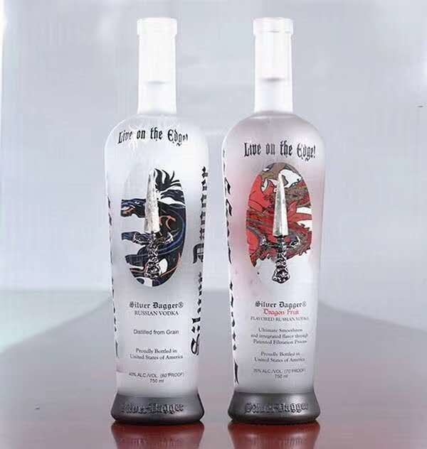 Garrafas de vidro de gualá russo de 750 ml para licor de vodka Feitas de material de vidro super flint