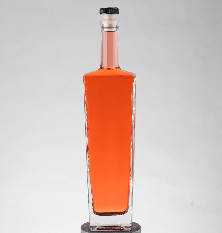Estampagem a Quente Manuseio Super Flint Gin de Alta Qualidade Vodka 750ml Fota de Vidro Quadrado FOB