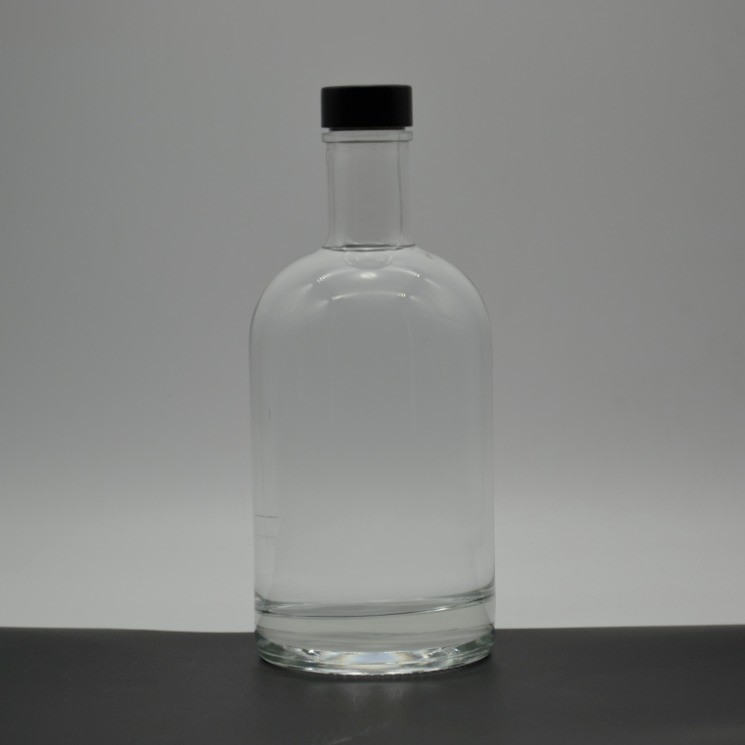 Material de vidro Super Flint 750 ml Garrafa de vidro com tampa de parafuso para fabricação de bebidas alcoólicas